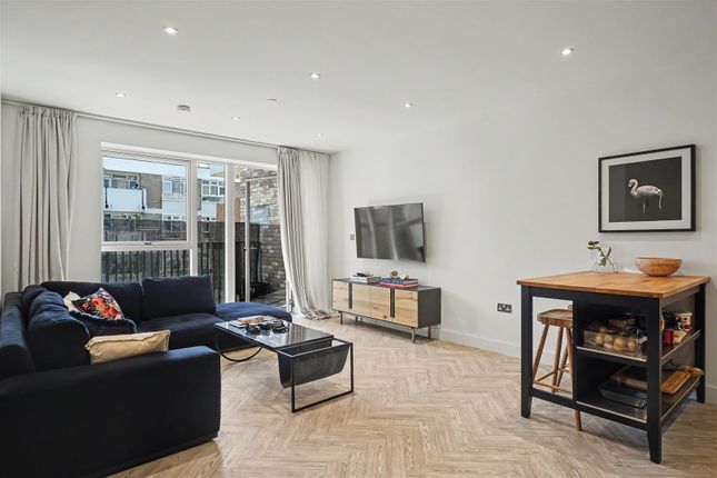 The Artisan, 20 Raphis Court, 2, Hermitage Lane, London photo 4