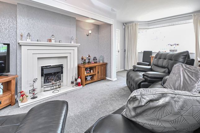 23, Lambs Lane, Warrington photo 4