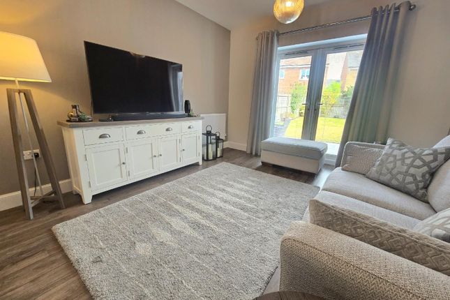 5, Whitworth Drive, Darlington photo 2