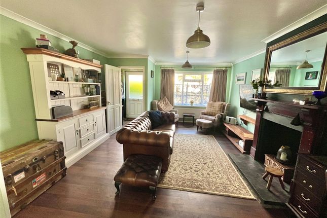 40, Bartletts Well Road, Tenby photo 3