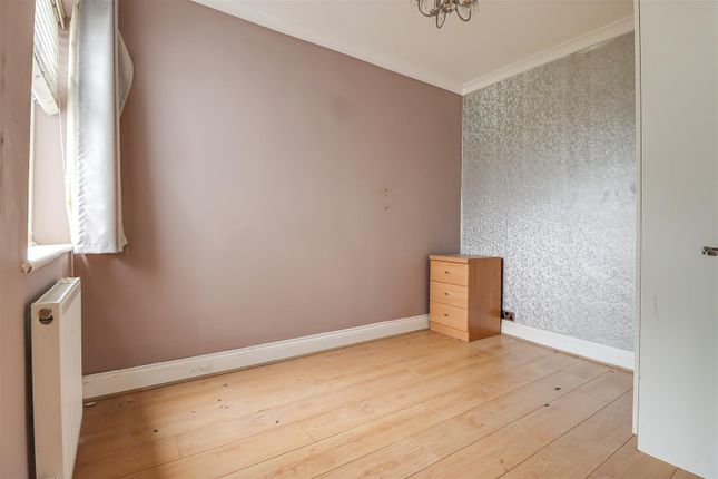 High Road, Benfleet photo 4