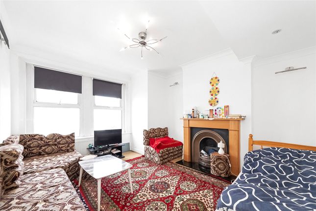 3b, Milner Road, Thornton Heath photo 2