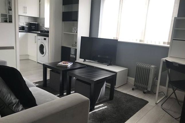 1 bed property for rent in Chestnut Road, Vange, Pitsea SS16