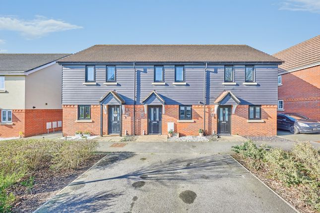 2-bed house on 17, Oak Drive, Bishop's Stortford, £227,500