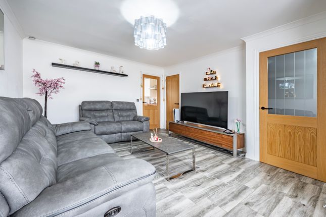 36 Maryston Street, Glasgow photo 4
