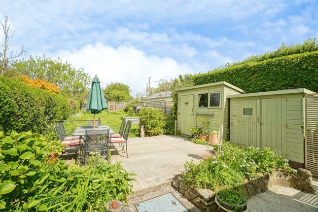 10, Trewithan Terrace, Helston photo 4