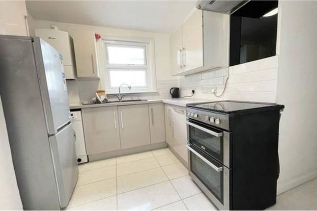 212b, 212a-212b, Herbert Road, London photo 4