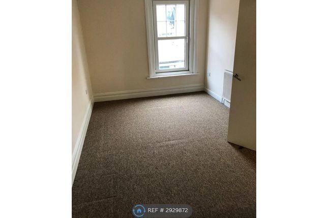 Flat B, High Street, Lyndhurst photo 5
