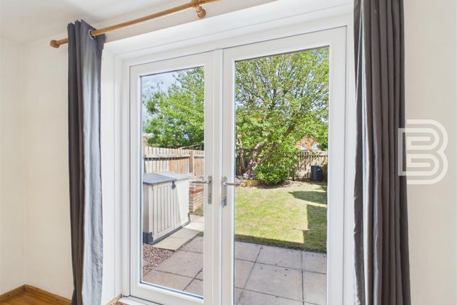 7, Windrush Way, Rugby photo 5