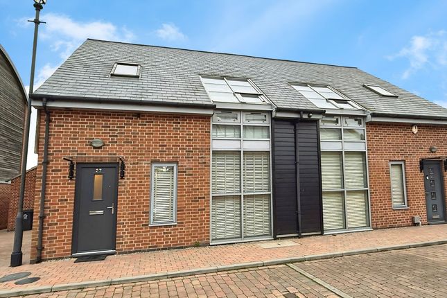 2-bed house on 27 Sangha Close, Leicester, £270,000