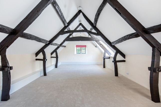 Baunton Mill Hse ...