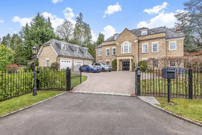 Thumbnail Detached house to rent in Devenish Road, Sunningdale