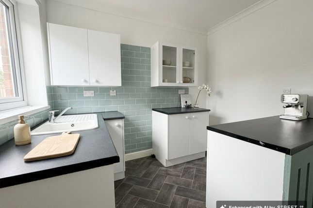 3 Broom Cottages, Ferryhill photo 4