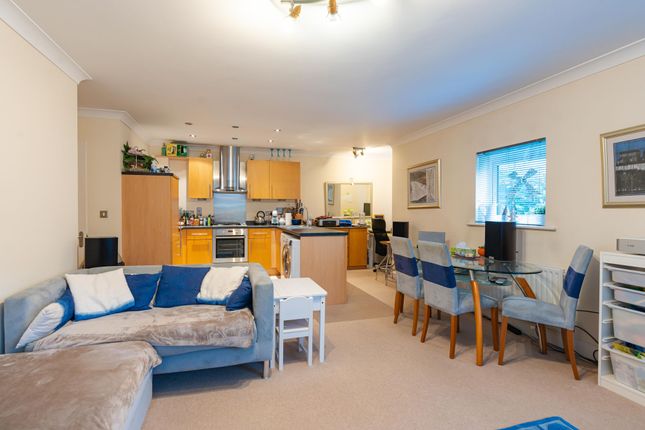 4 Coxs Ground, Oxford photo 2