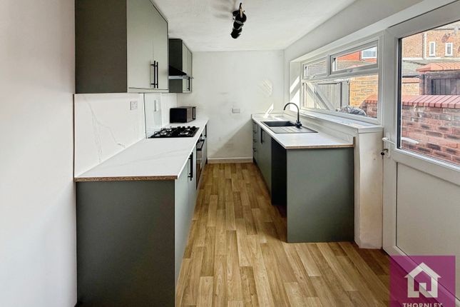 26, Ukraine Road, Salford photo 4