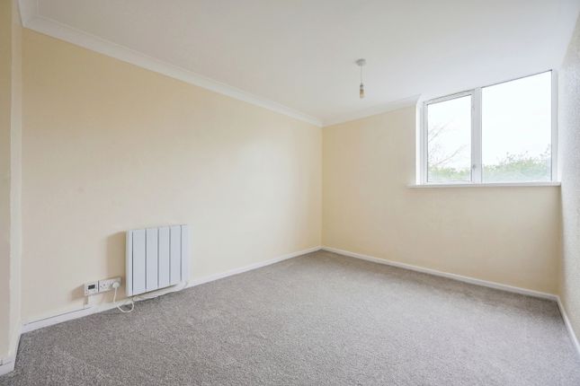 Flat for sale in Wolverhampton Road, Cannock, Staffordshire