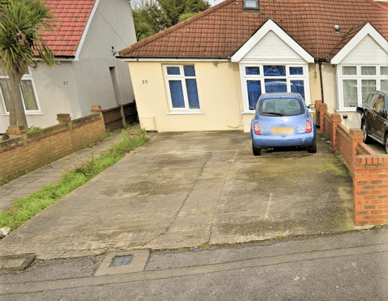 Bungalow for sale in Pinkwell Avenue, Hayes