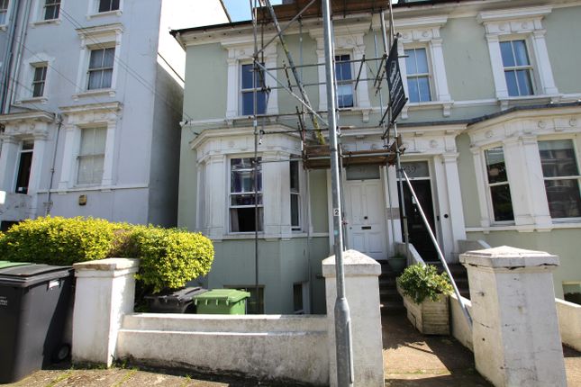 Flat to rent in Quarry Road, Hastings