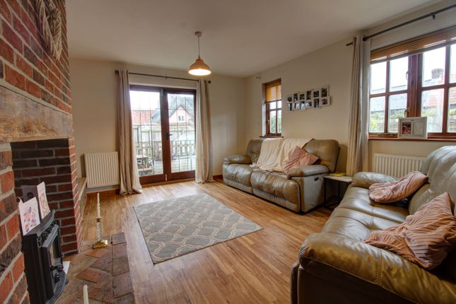 Daisy Cottage, Pains Hill, Little Stonham photo 3