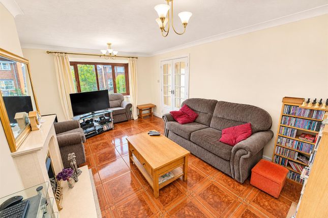 Charnwood Road, Corby photo 2