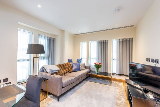 Flat to rent in Cleland House, Westminster, London