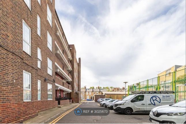 Flat, Aylmer House Eastney St, London photo 2