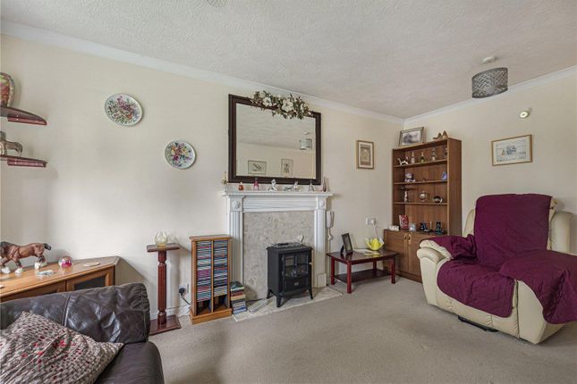 Flat 13, Tudor Court, 210, Main Road, Biggin Hill, Westerham photo 3