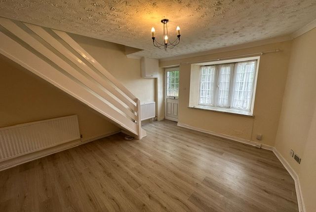 2 Strawberry Place, Morriston photo 5