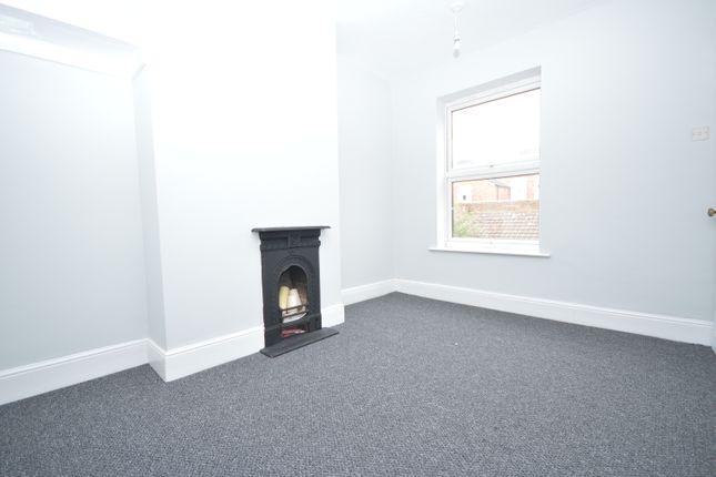 Terraced house to rent in Channing Street, Kettering