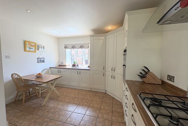 Clock House, Deer Park Farm Devon, Buckerell photo 4