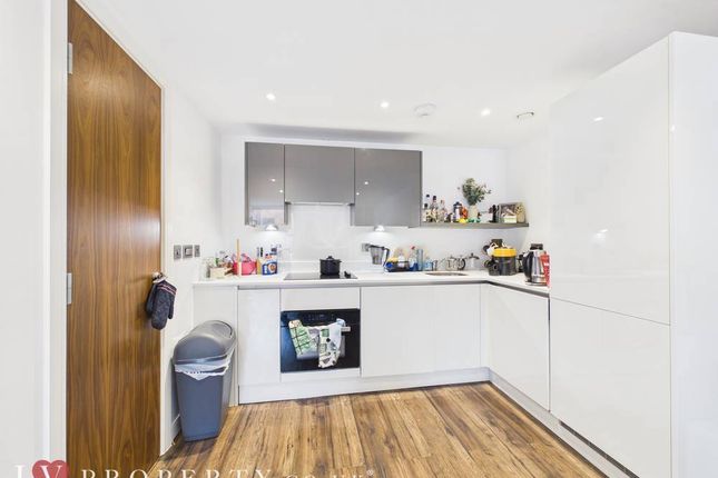 Apartment 301,, Tenby House, Birmingham photo 4