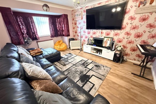 3, College Road, Stourbridge photo 4