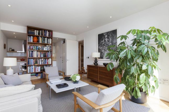 Grosvenor Waterside, Gatliff Road, London photo 3