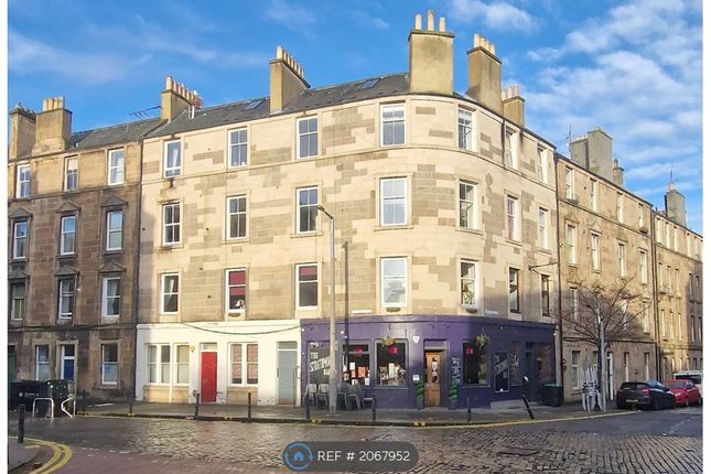 Thumbnail Flat to rent in Iona Street, Edinburgh