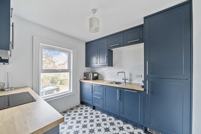 58B,, Southcote Road, Dorset photo 4