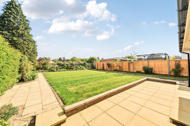 15, Cabrera Avenue, Virginia Water photo 2