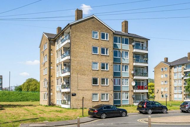 2-bed flat on 14, Bromholm Road, London, £260,000