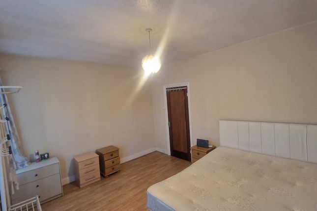 194, Shrewsbury Road, London photo 5
