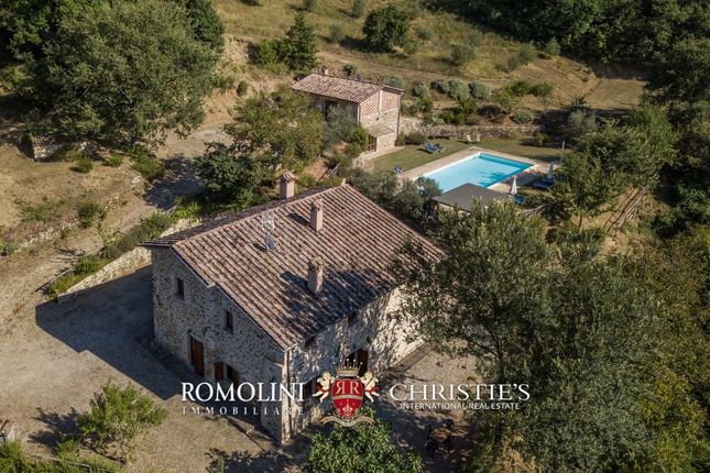 Country house for sale in Città di Castello, Umbria, Italy