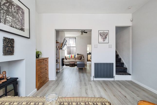 41, Horton Road, Greater Manchester photo 4