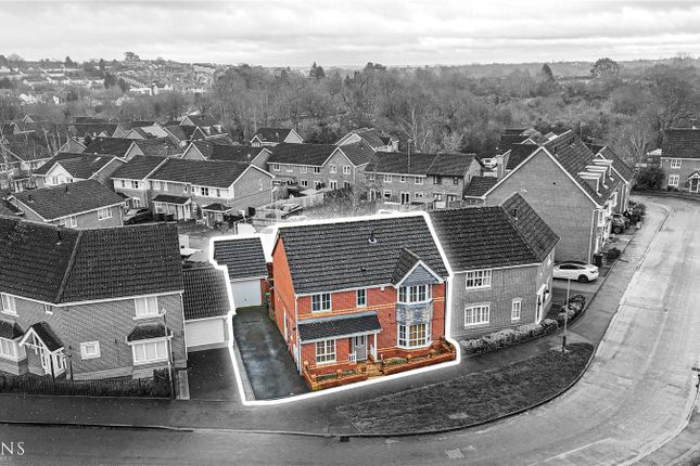 50, Chaytor Drive, Warwickshire photo 2