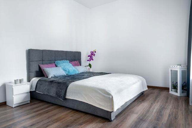 Flat for sale in Contemporary Birmingham Apartments, Clement St, Birmingham