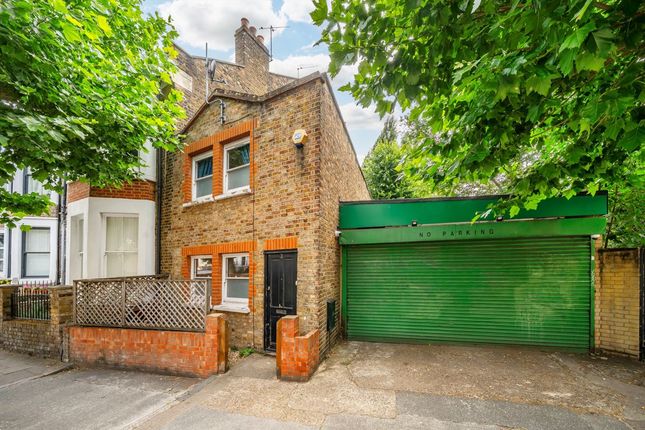 2-bed house on 2, Kyverdale Road, London, £3,000/mo