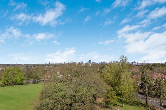 Penthouse for sale in Yew Tree Road, Moseley, Birmingham