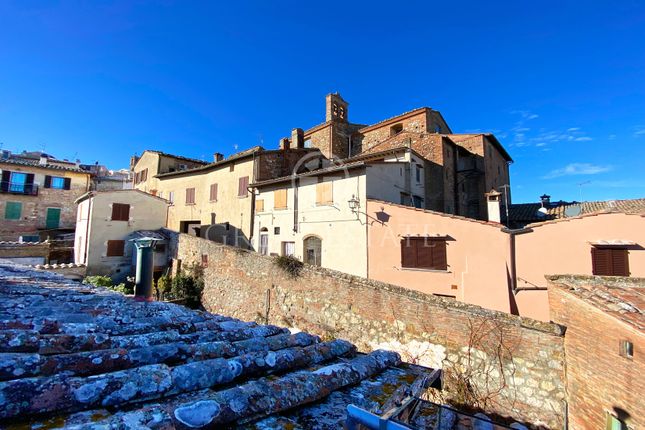 Studio for sale in Montepulciano, Siena, Tuscany