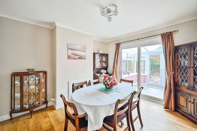 86, Queensville, Staffordshire photo 3