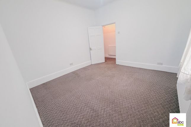 96, Leytonstone Road, London photo 4