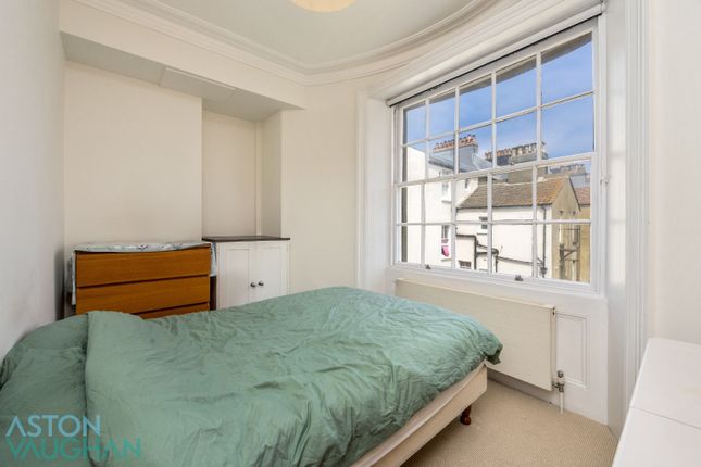 Flat 4A, 3 Clarendon Terrace, East Sussex photo 3