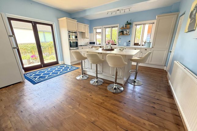 Knowlecroft & The Cottage, Knowle Village, Budleigh Salterton photo 3