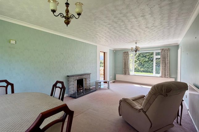 33, Poplar Road, Hereford photo 4